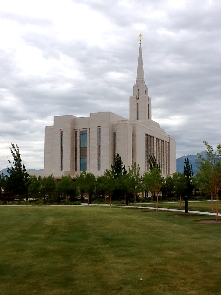 Oquirrh Mountains Temple