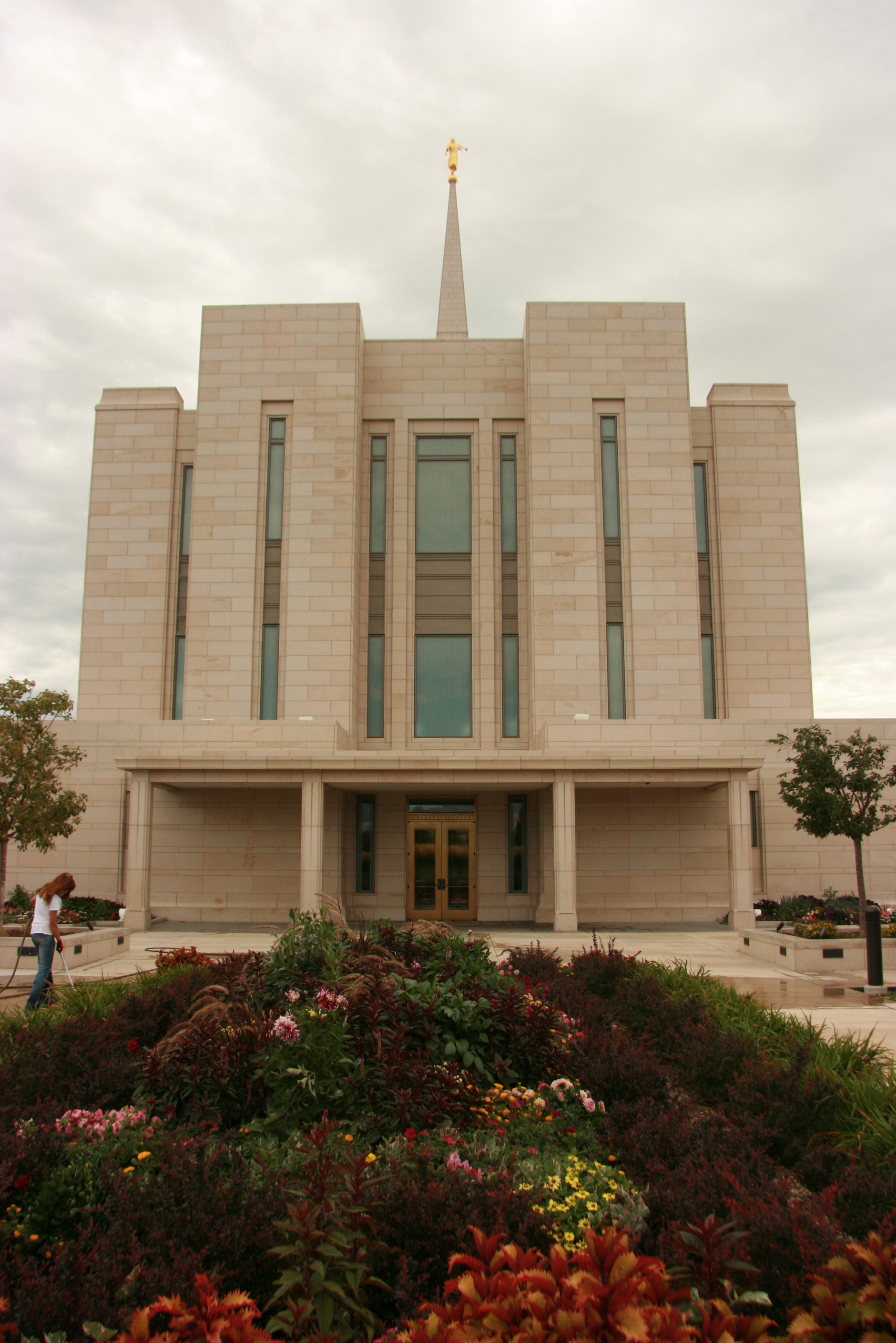 Oquirrh Mountains Temple